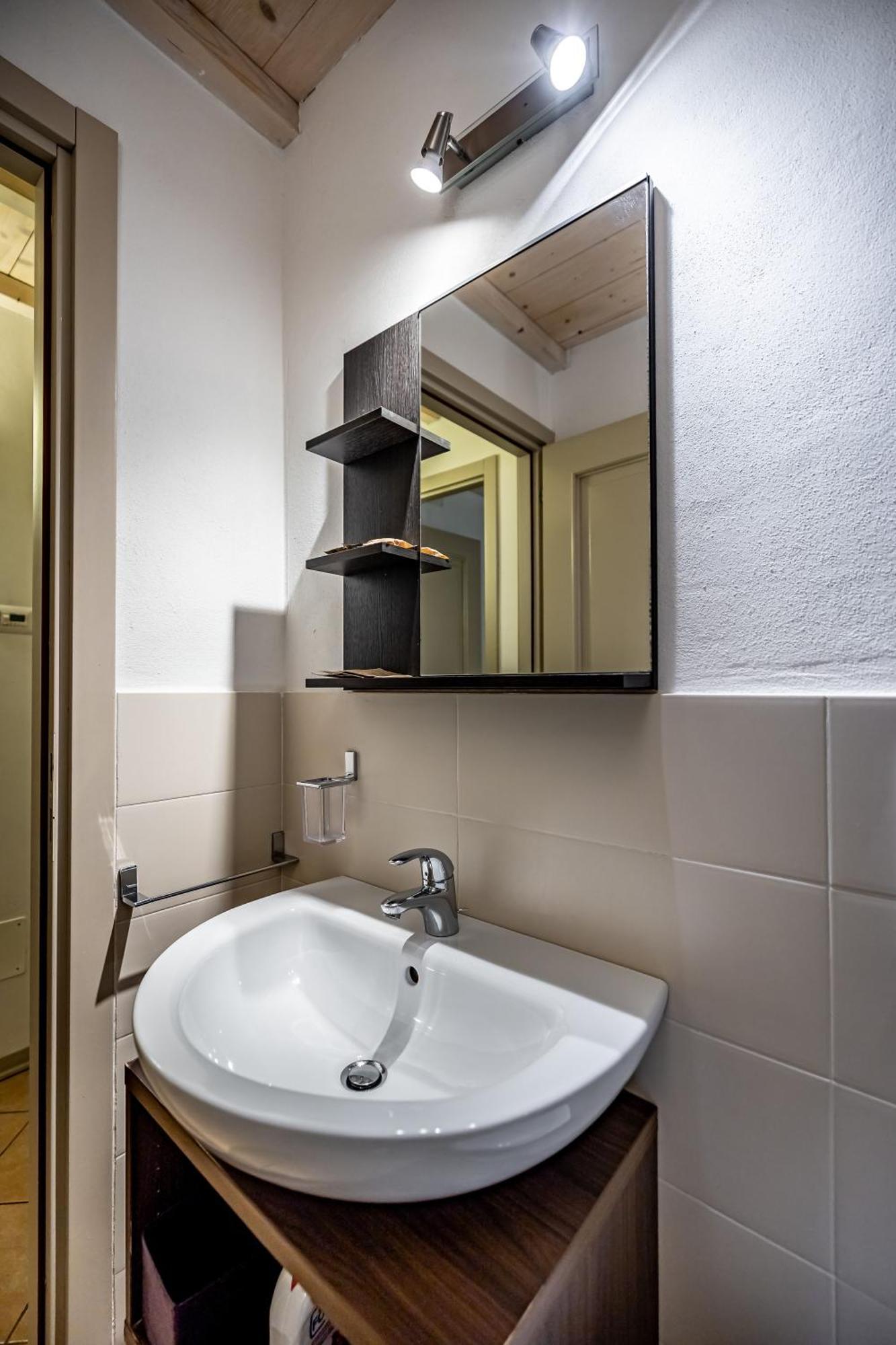 Roommo Beccaria Florens Exteriör bild